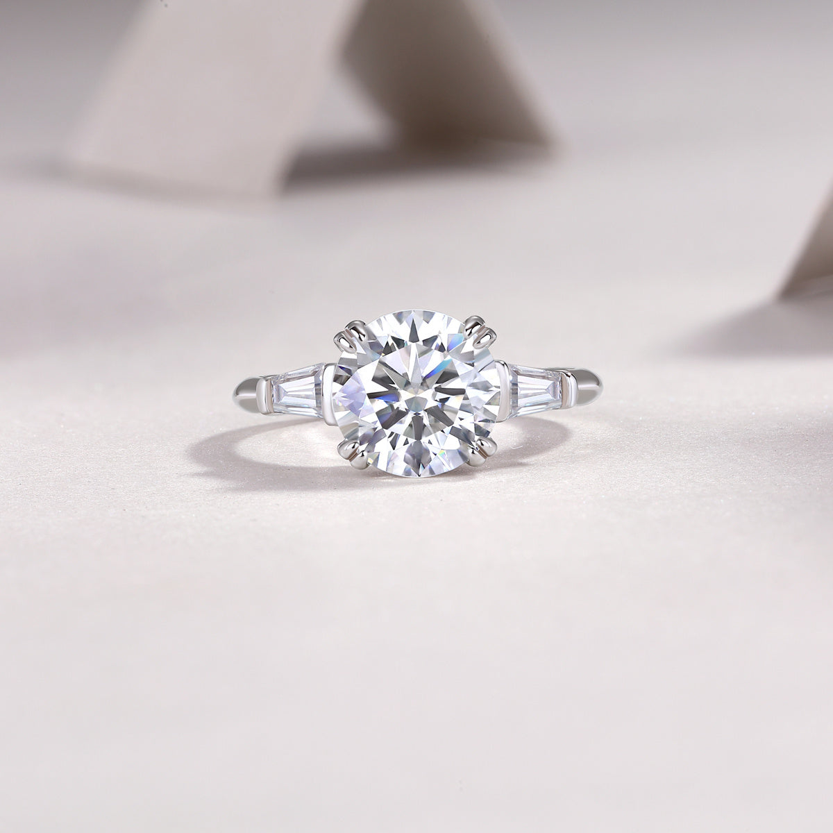 Shining Step By Step - A Fashionable Diamond Jewelry Piece Set With 3-carat Moissanite S925 Sterling Silver And Platinum Diamond Ring.